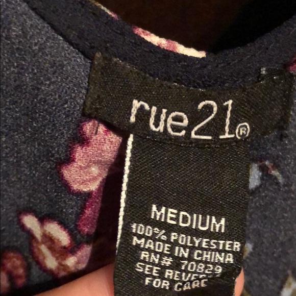 Floral Dress - Picture 3 of 4